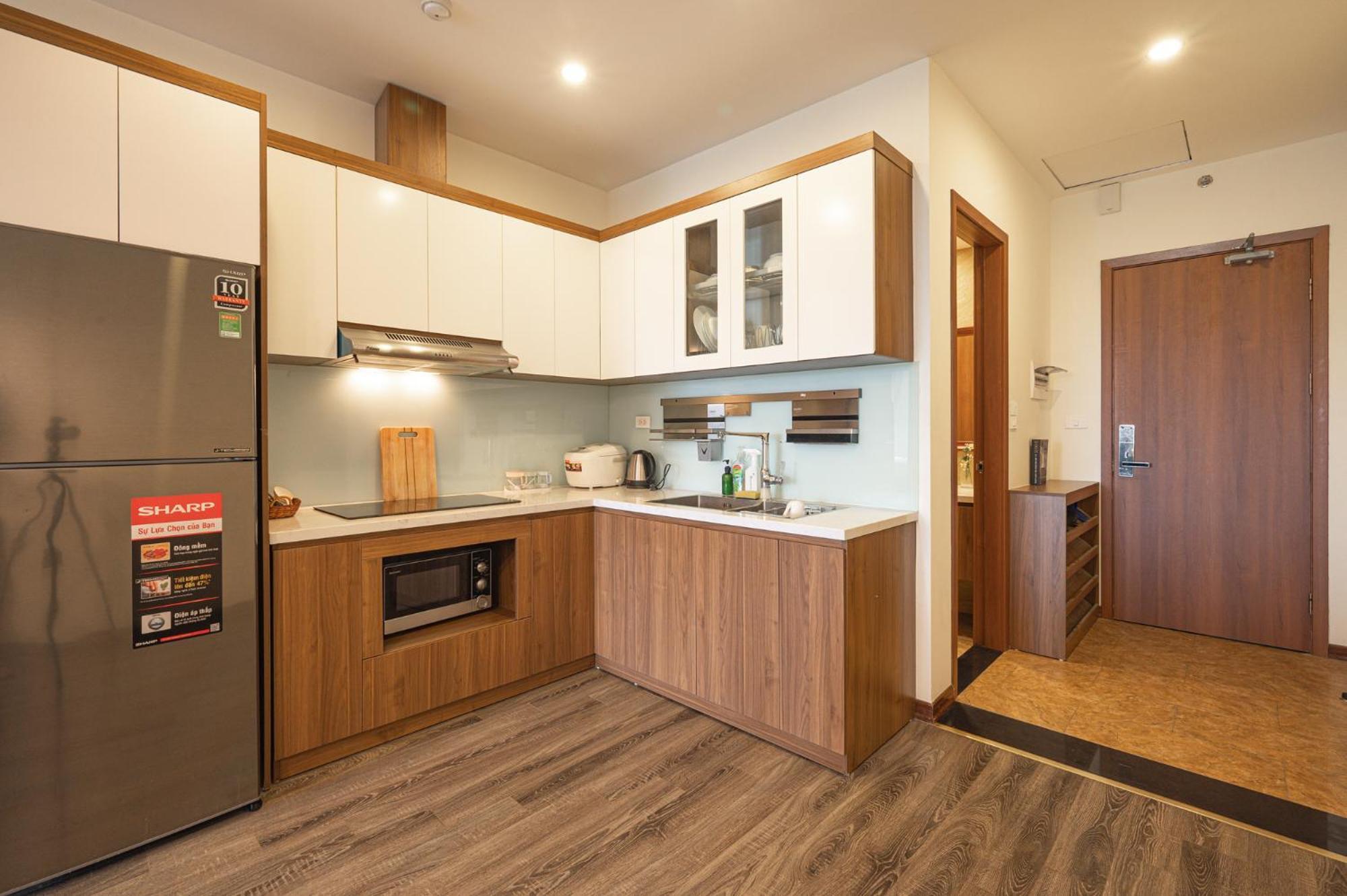 Luxe Paradise Suites Tay Ho Hanoi Bagian luar foto